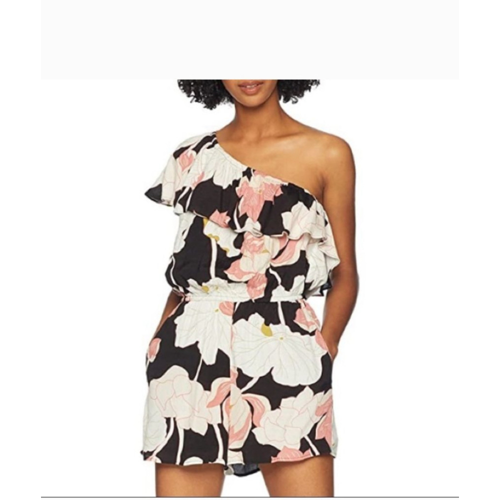 Cupcakes and Cashmere Floral One-Shoulder Romper Size XS